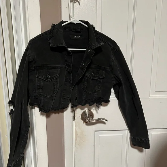 AKIRA | Jackets & Coats | Black Cropped Jean Jacket | Poshmark